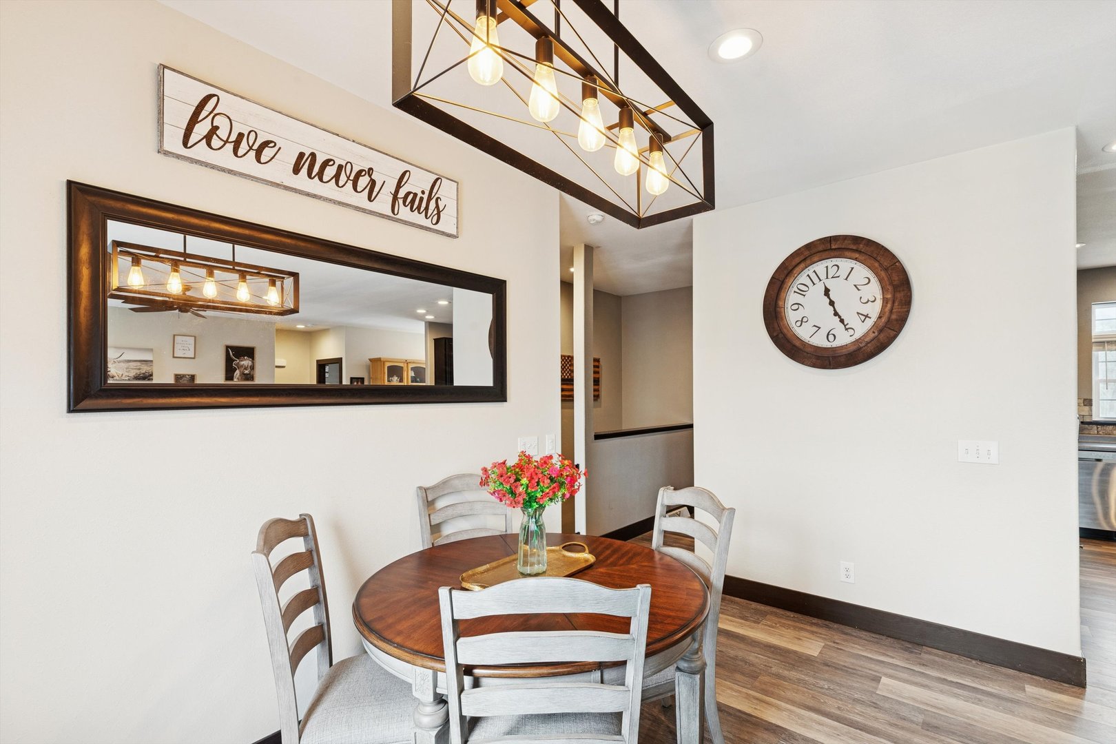 2451 Palmer Road Albany, IL 61230 - Photo 16 of 48