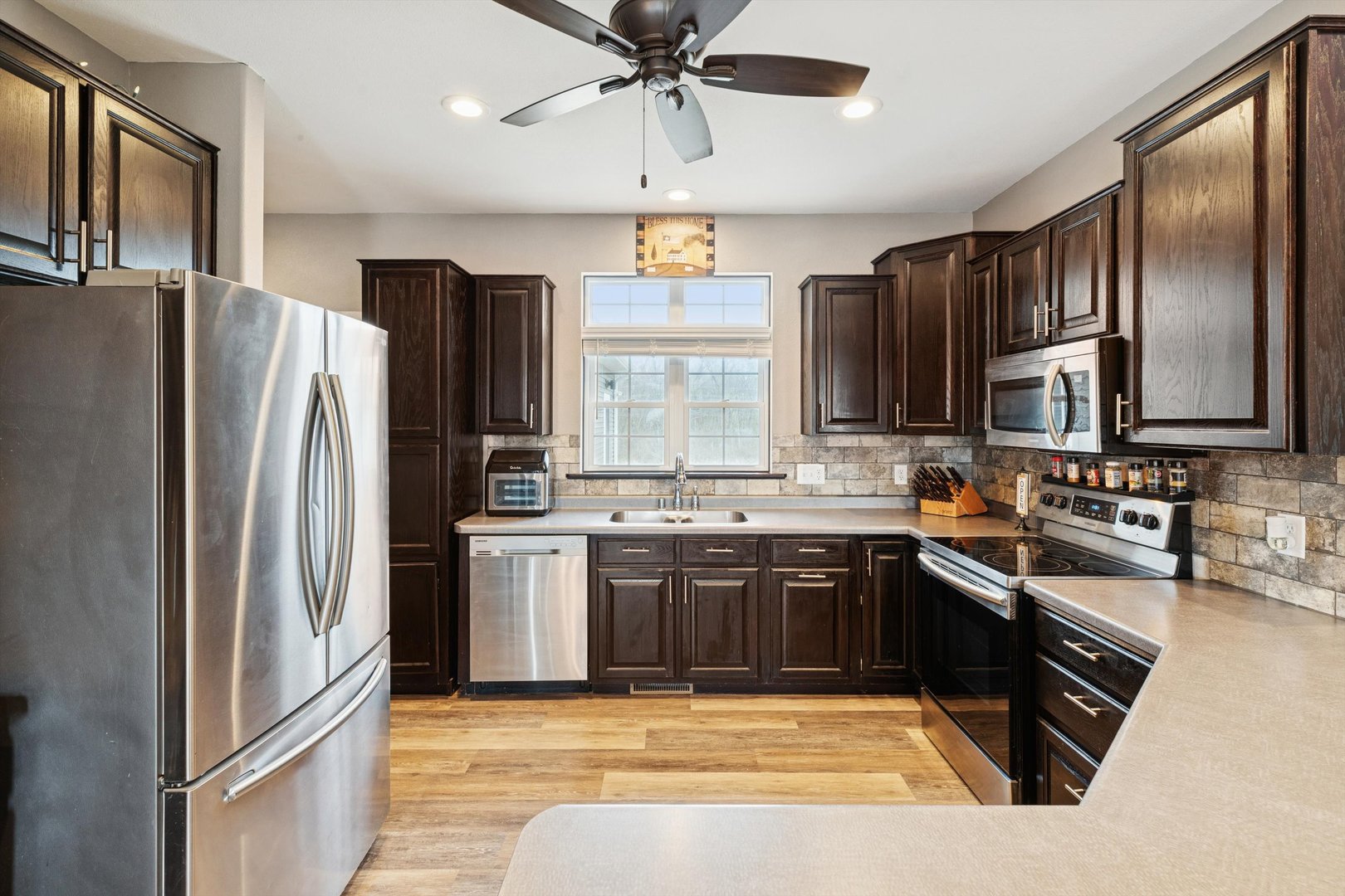 2451 Palmer Road Albany, IL 61230 - Photo 20 of 48