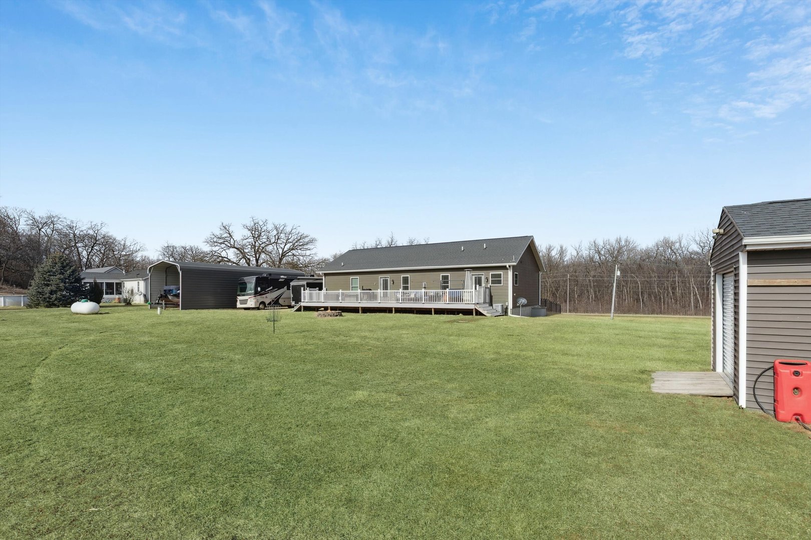 2451 Palmer Road Albany, IL 61230 - Photo 5 of 48