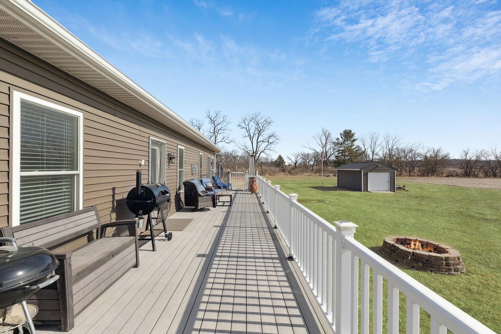 2451 Palmer Road Albany, IL 61230 - Photo 9 of 48