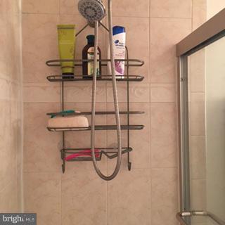 3100 South Manchester Street, Unit 727 Falls Church, VA 22044 - Photo 14 of 23 a bathroom with a shower