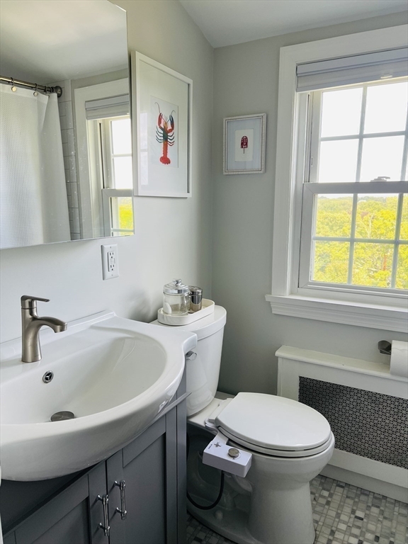 39 Harborview Drive Hingham, MA 02043 - Photo 18 of 30