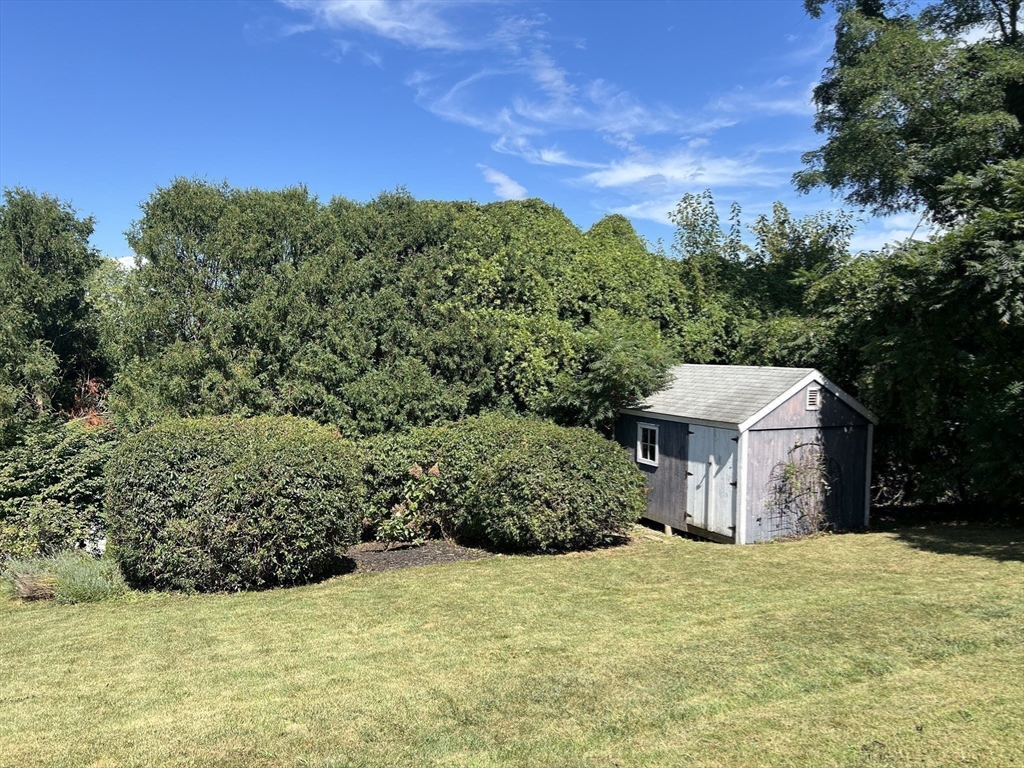 39 Harborview Drive Hingham, MA 02043 - Photo 26 of 30