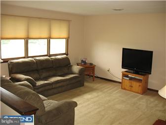 115 Haas Road Mertztown, PA 19539 - Photo 3 of 12 Living Room