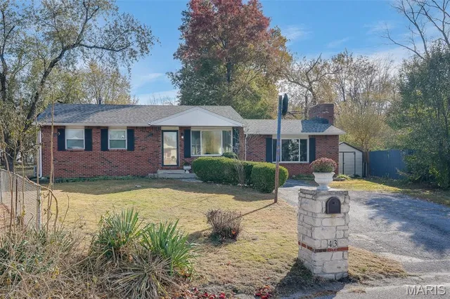 $120,000 | 43 Iris Avenue, Granite City, IL 62040