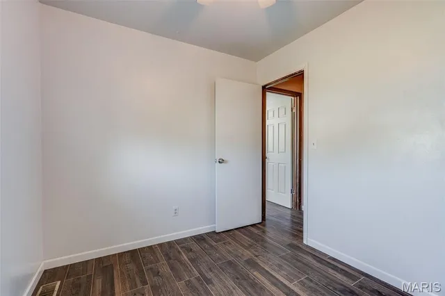 $120,000 | 43 Iris Avenue, Granite City, IL 62040