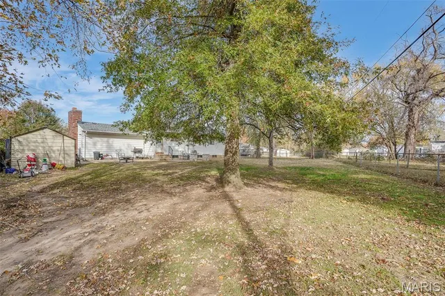 $120,000 | 43 Iris Avenue, Granite City, IL 62040