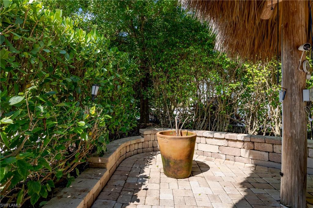 13565 Snapper Lane Naples, FL 34114 - Photo 5 of 38