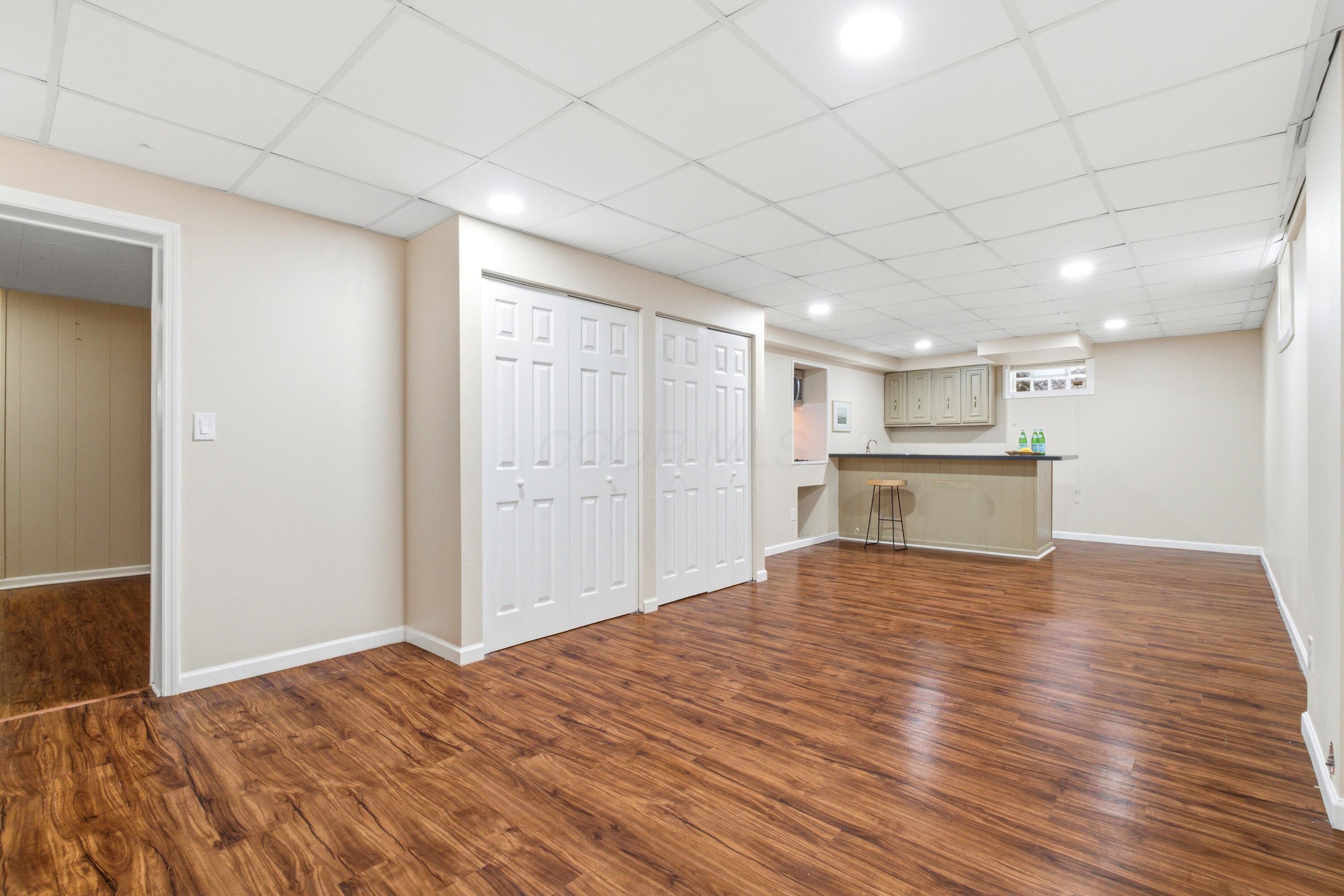 4171 Daventry Road Columbus, OH 43220 - Photo 46 of 64