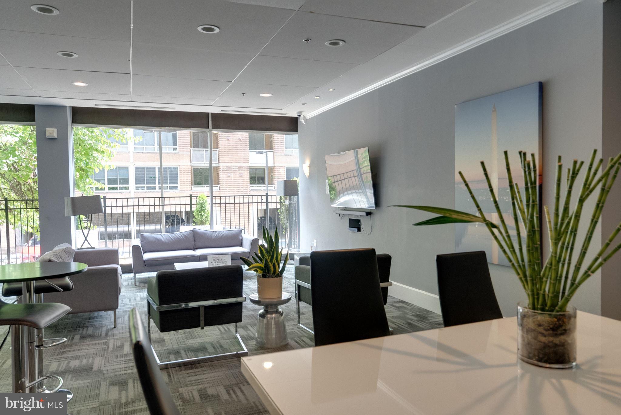 800 4th Street Southwest, Unit N325 Washington, DC 20024 - Photo 18 of 27