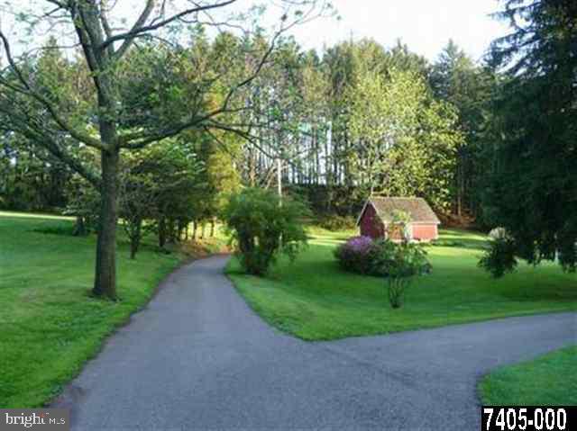 3649 Hess Road Stewartstown, PA 17363 - Photo 4 of 25 Gallery Image 4