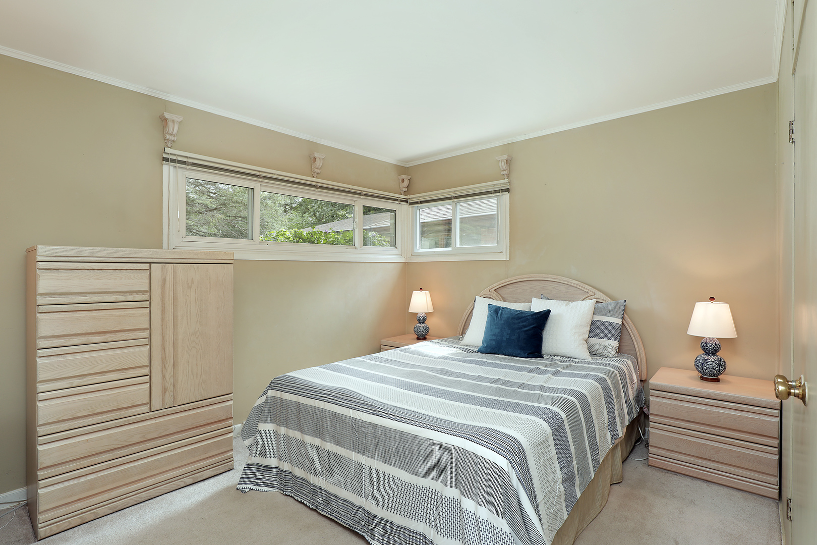 1001 Longaker Road Northbrook, IL 60062 - Photo 7 of 17 a bedroom with a bed and night stand