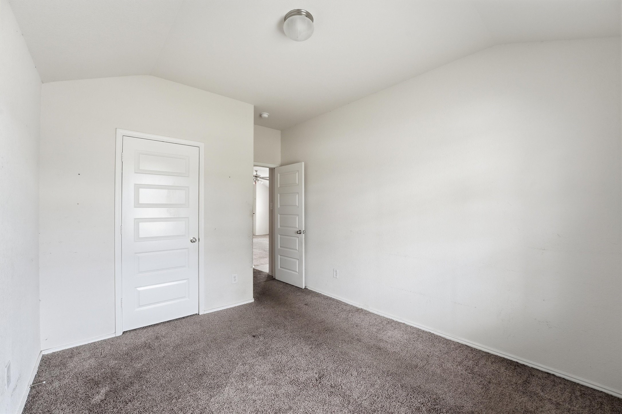 1634 Road 5102 Cleveland, TX 77327 - Photo 19 of 21 a view of an empty room