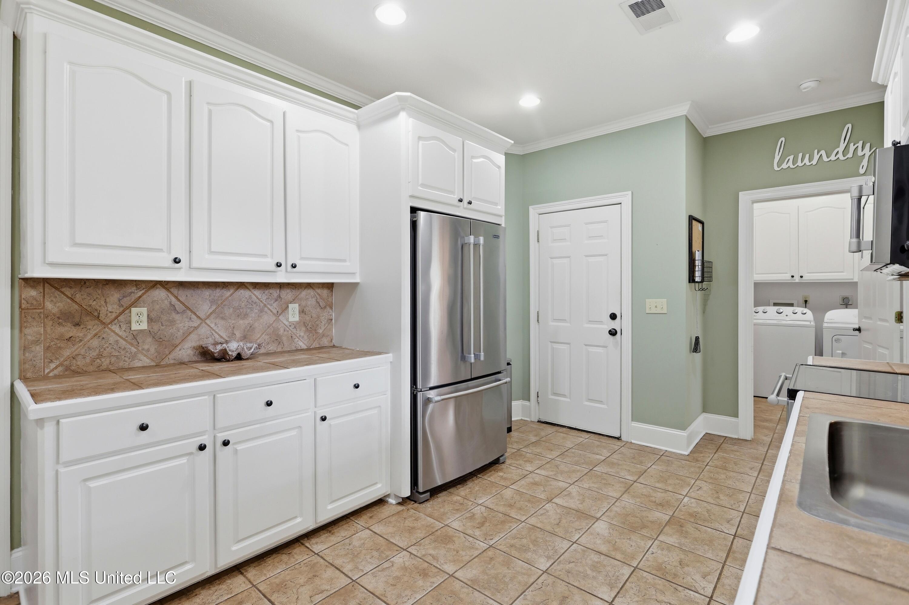 408 Pinebrook Circle Brandon, MS 39047 - Photo 12 of 27 408 Pinebrook Cir \ Home Tours MS (11)[1