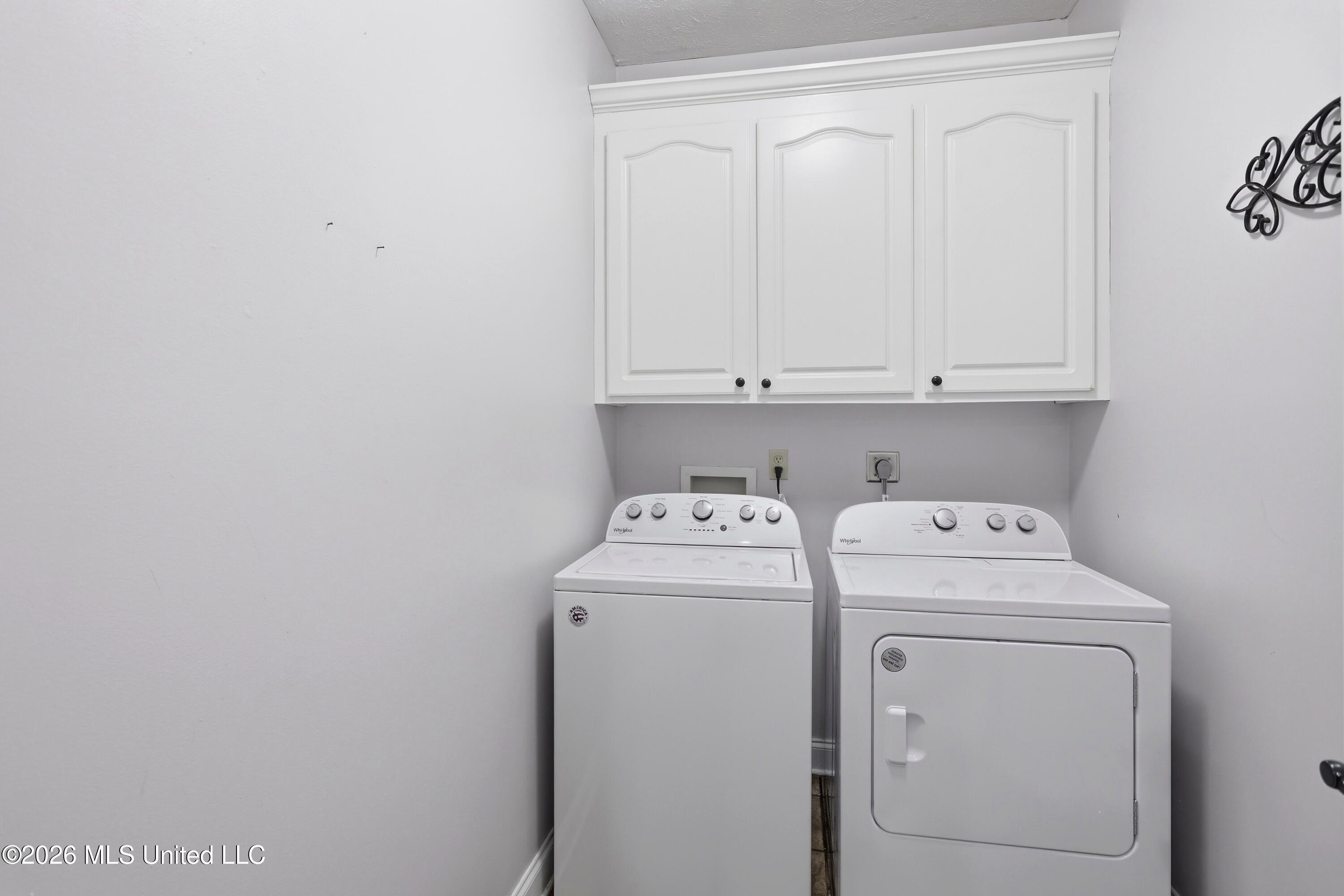 408 Pinebrook Circle Brandon, MS 39047 - Photo 15 of 27 408 Pinebrook Cir \ Home Tours MS (14)[1