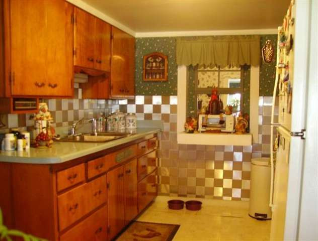 19 Old Canal Road Halfmoon, NY 12065 - Photo 5 of 11 Photo 5