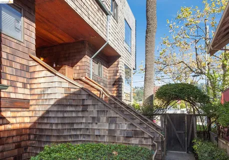 $968,000 | 1408 Henry Street, Berkeley, CA 94709