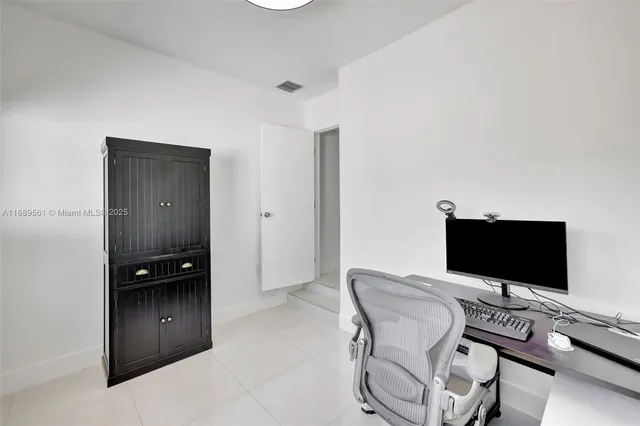 a view of yard from a balcony