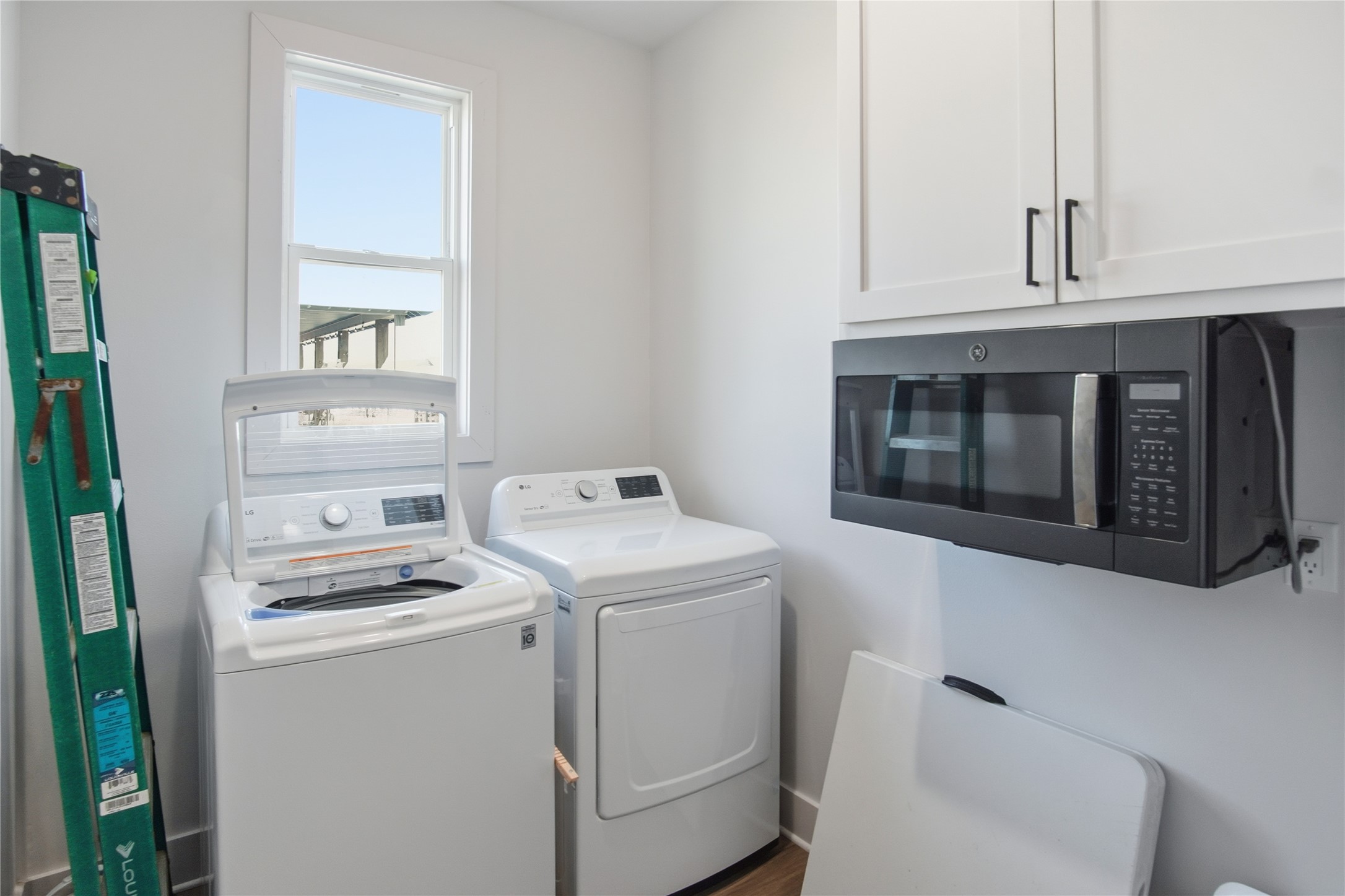 2570 Whitecap Crystal Beach, TX 77650 - Photo 15 of 38