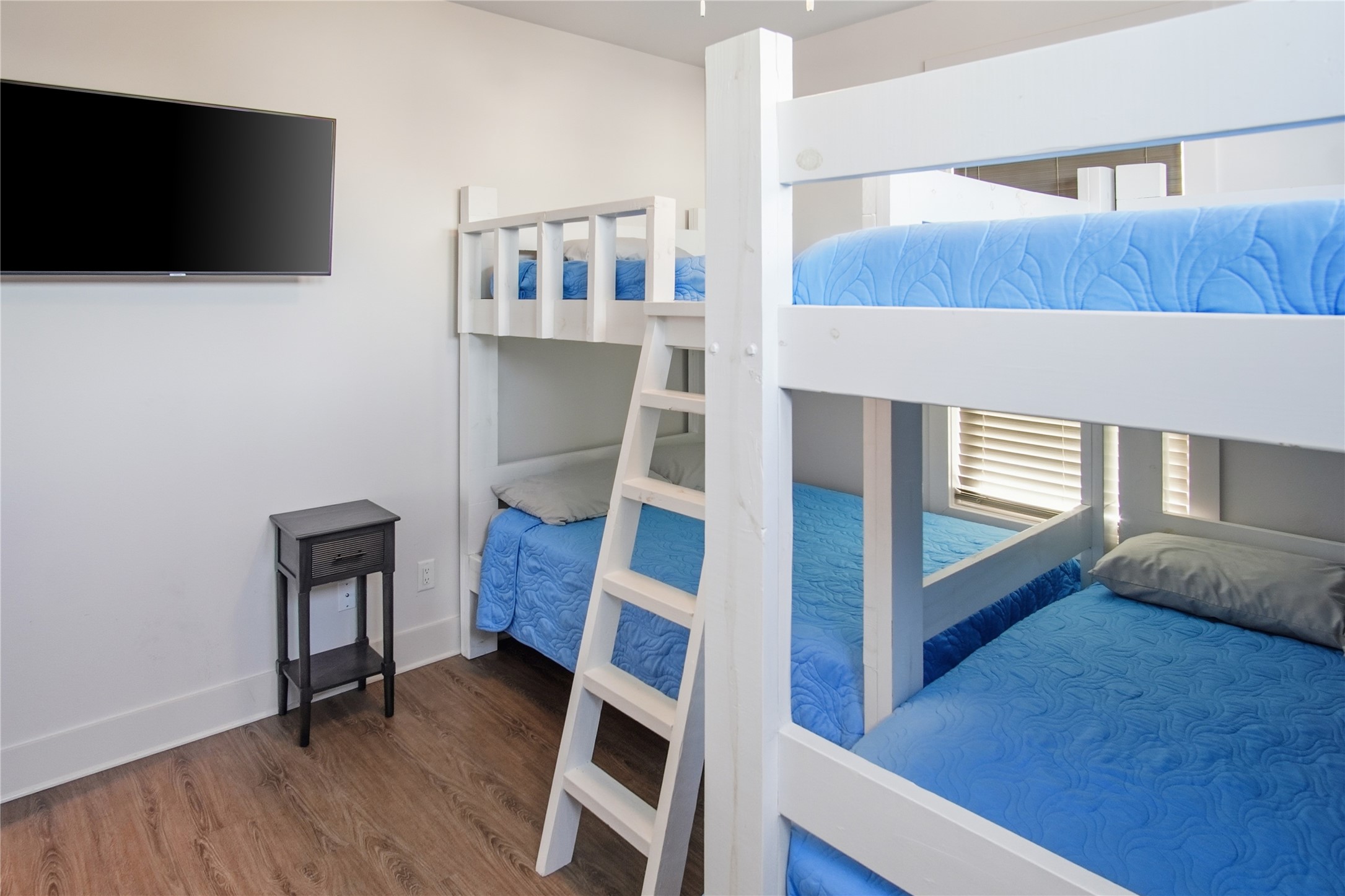 2570 Whitecap Crystal Beach, TX 77650 - Photo 19 of 38