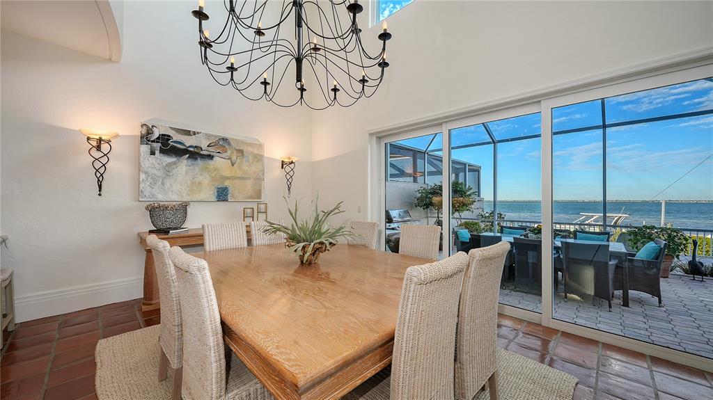 3530 Mistletoe Lane Longboat Key, FL 34228 - Photo 14 of 45