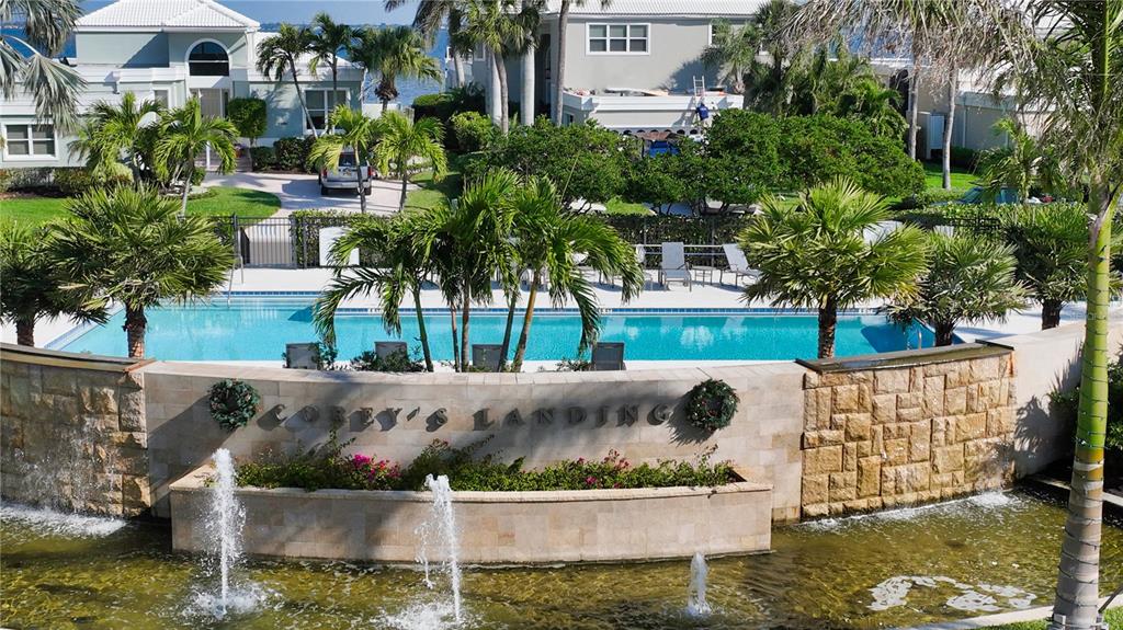 3530 Mistletoe Lane Longboat Key, FL 34228 - Photo 39 of 45