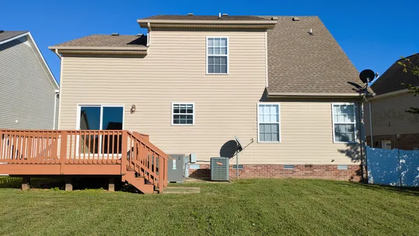 $1,850 | 1209 Chinook Circle, Clarksville, TN 37042