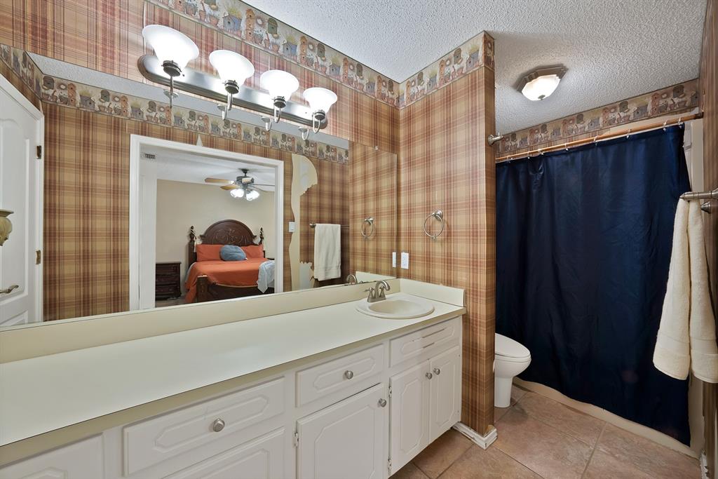 220 Rs County Road 3430 Emory, TX 75440 - Photo 12 of 28