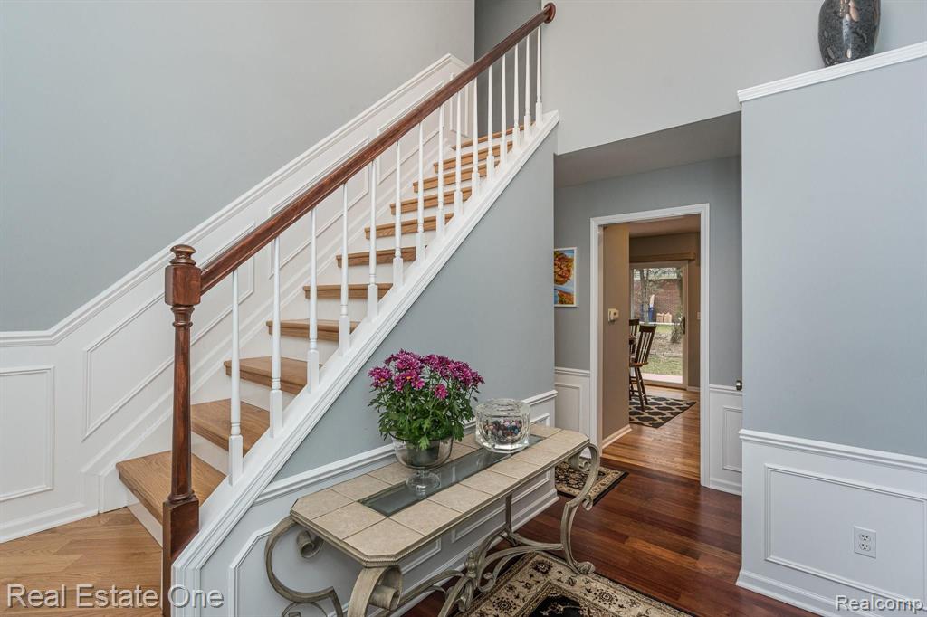 187 Saxon Court Rochester Hills, MI 48307 - Photo 6 of 47