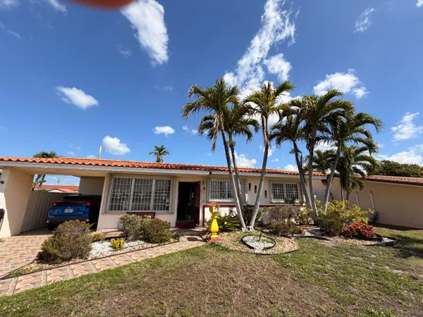 $690,000 | 743 West 55th Place, Hialeah, FL 33012