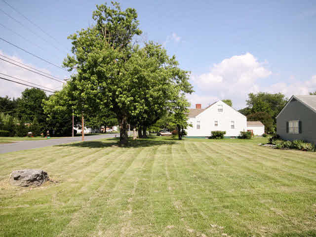 317 North River Road Bridgewater, VA 22812 - Photo 3 of 19 Gallery Image 3