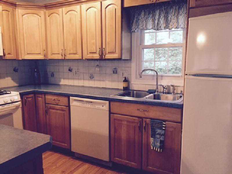 22 North View Road Narragansett, RI 02882 - Photo 7 of 17 Kitchen.