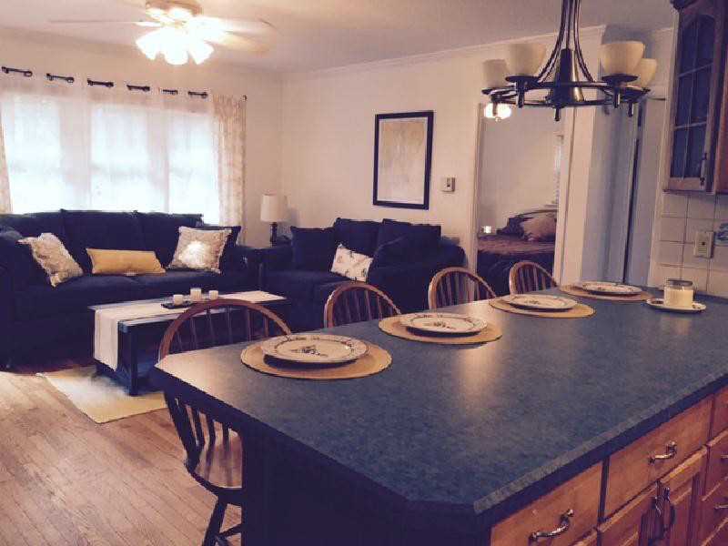 22 North View Road Narragansett, RI 02882 - Photo 9 of 17 Dining Area.