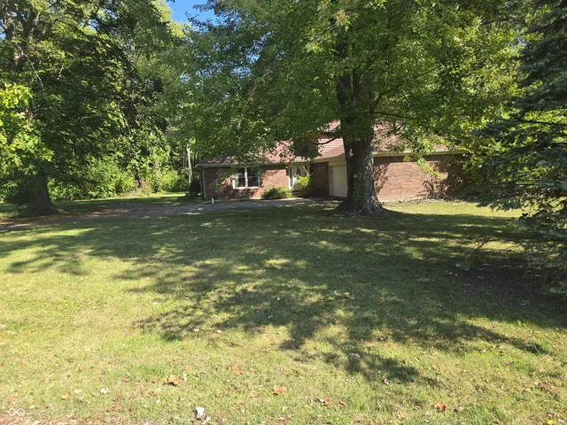 $235,000 | 6990 North Hickory Lane, Springport, IN 47386