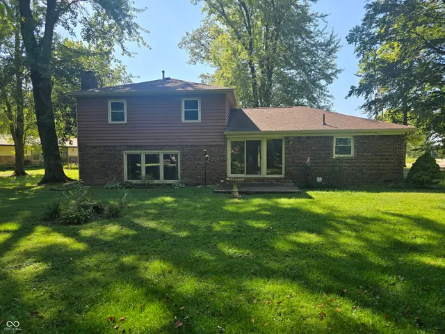 $235,000 | 6990 North Hickory Lane, Springport, IN 47386