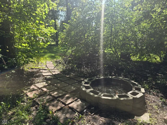 $235,000 | 6990 North Hickory Lane, Springport, IN 47386