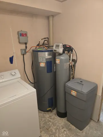 $235,000 | 6990 North Hickory Lane, Springport, IN 47386