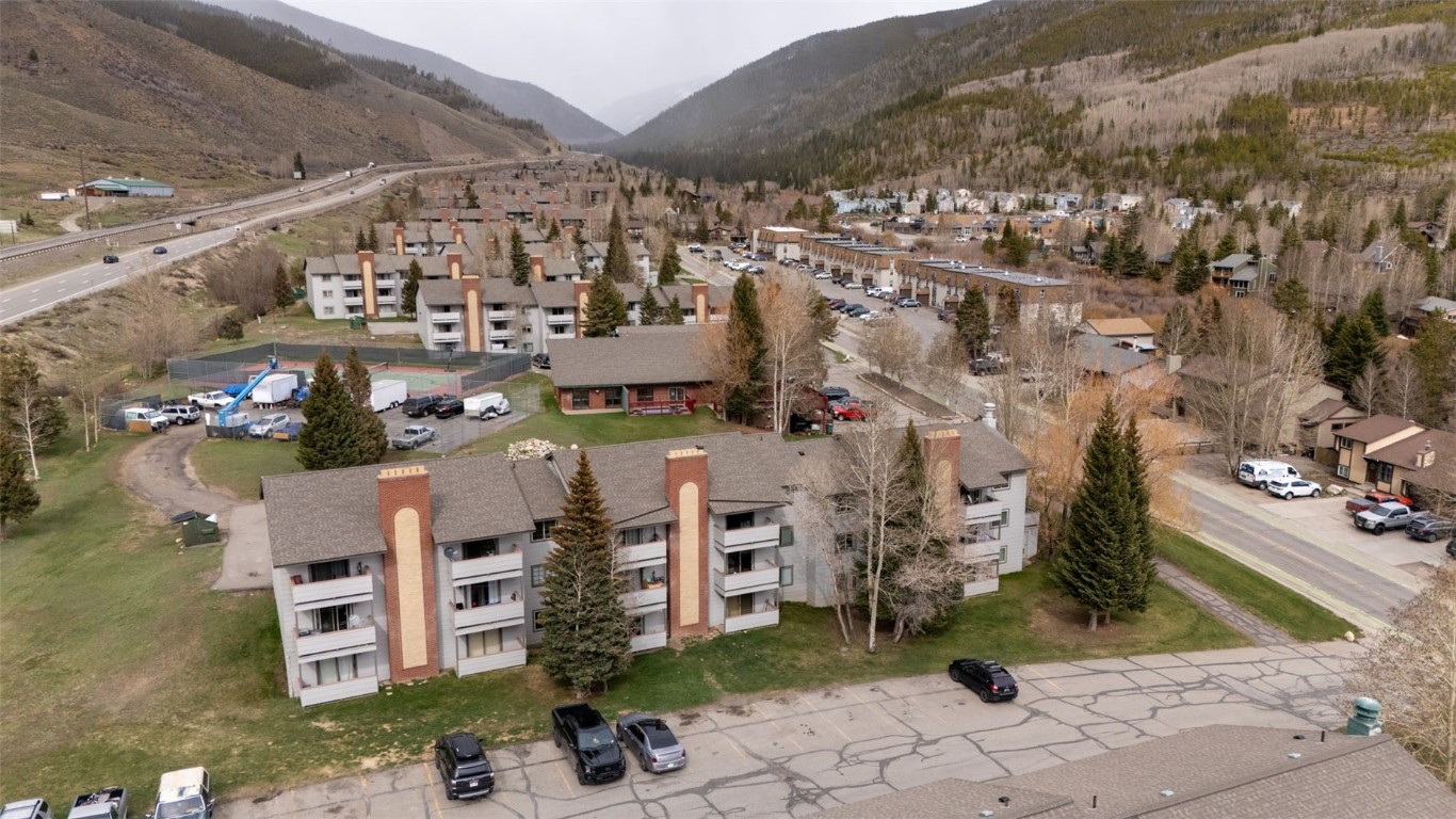 535 Straight Creek Drive, Unit 104 Dillon, CO 80435 - Photo 25 of 30 a view of building