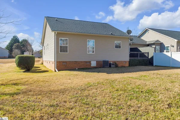 $220,900 | 208 River Oaks Circle, Piedmont, SC 29673
