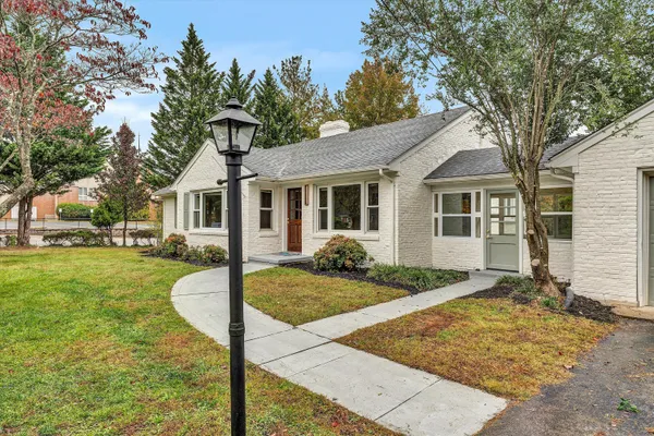 $419,777 | 3573 Windsor Road, Roanoke, VA 24018