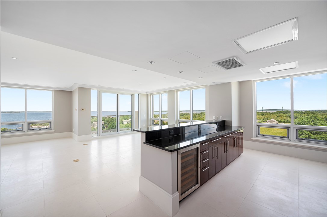 1 Tower Drive, Unit 905 Portsmouth, RI 02871 - Photo 4 of 34