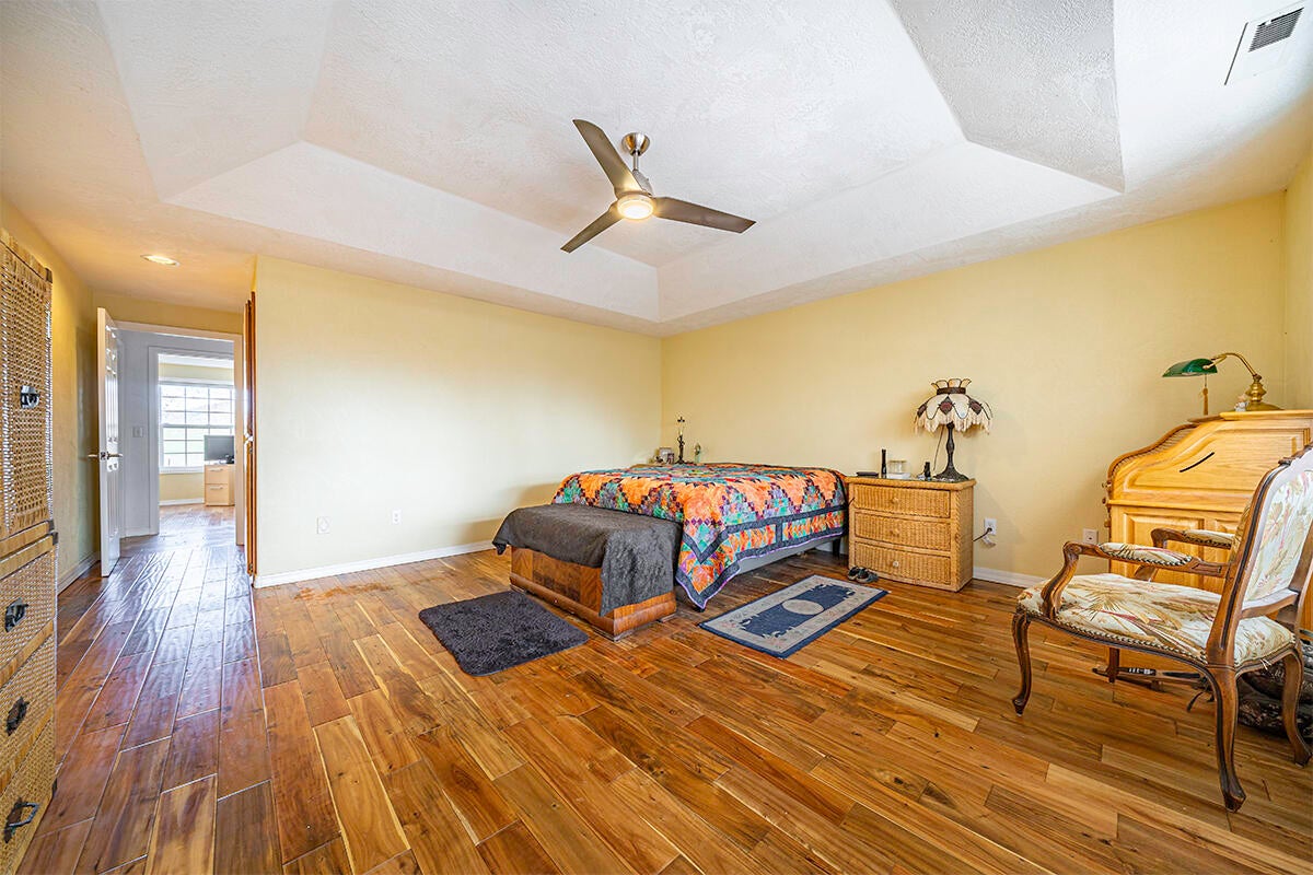 1345 Nick Young Road Eagle Point, OR 97524 - Photo 25 of 38 DSC00529