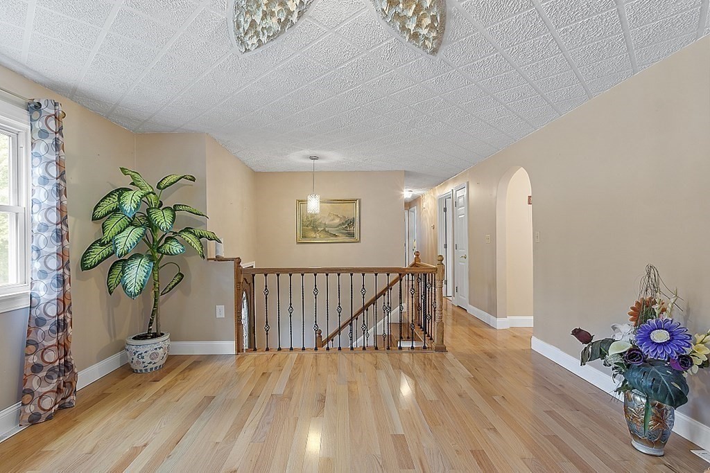 19 Bernard Road Dracut, MA 01826 - Photo 15 of 39