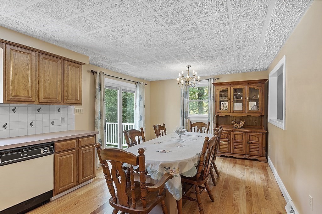 19 Bernard Road Dracut, MA 01826 - Photo 19 of 39