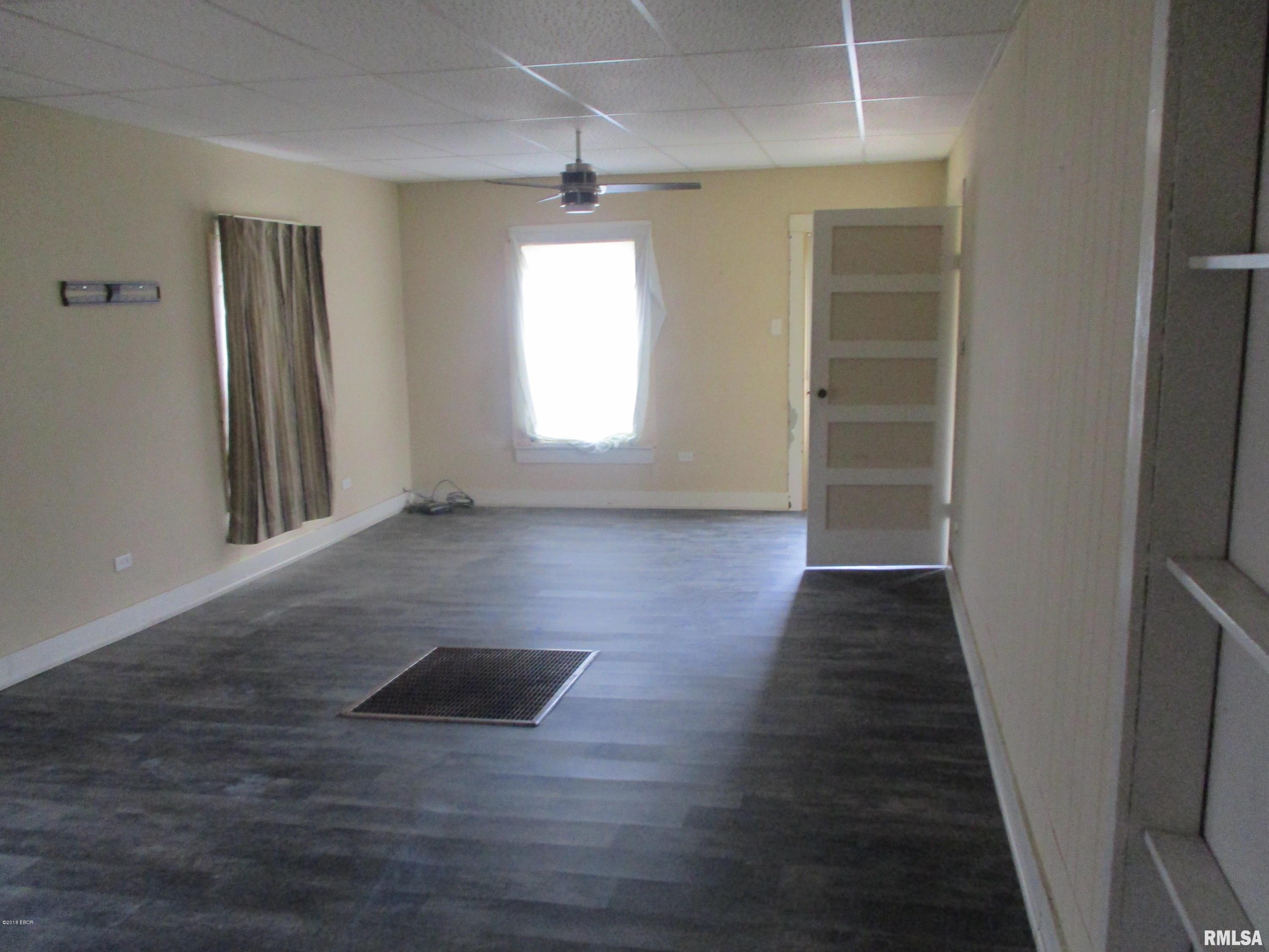 1102 East Ruth Street Benton, IL 62812 - Photo 24 of 24 Gallery Image 24