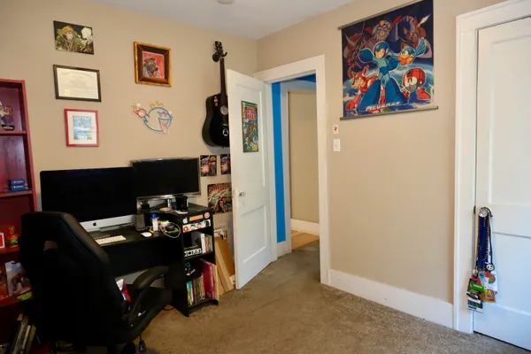 $155,250 | 13742 Hobart Avenue, Warren, MI 48089