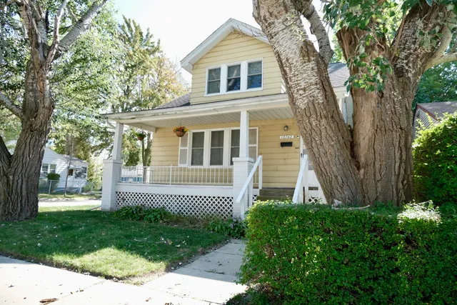 $159,000 | 13742 Hobart Avenue, Warren, MI 48089