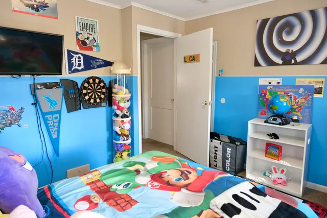 $159,000 | 13742 Hobart Avenue, Warren, MI 48089