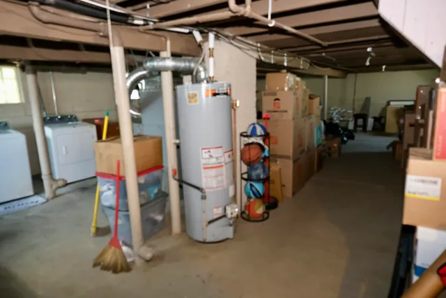 $159,000 | 13742 Hobart Avenue, Warren, MI 48089