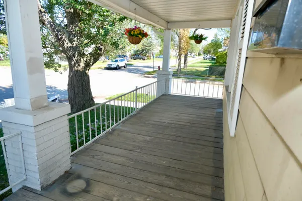 $155,250 | 13742 Hobart Avenue, Warren, MI 48089